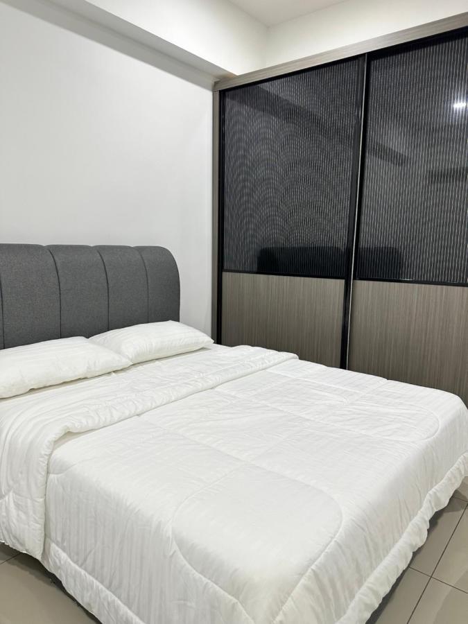 Manjung Vermogen Stay-Wi-Fi+Ktv Sitiawan Bagian luar foto